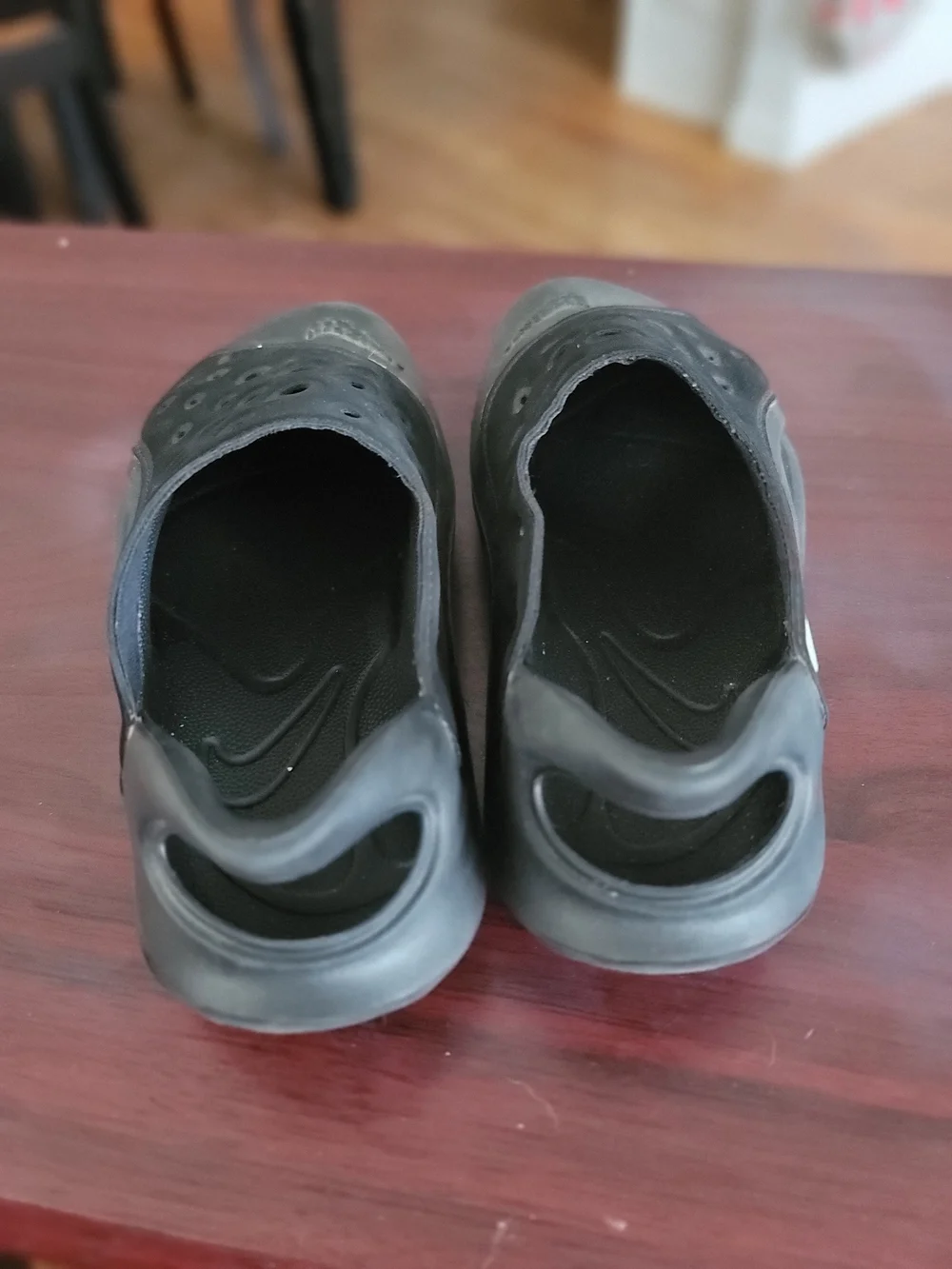 Nike Aqua Swoosh Kids